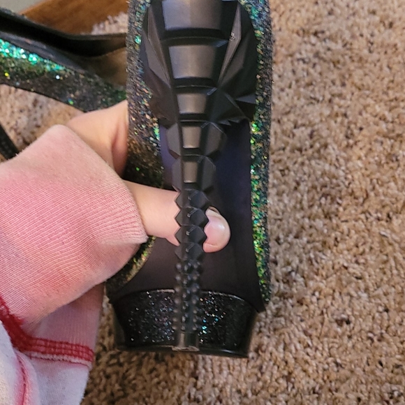 😍 🤤 green sequence glitter pump geometric heels - Picture 3 of 13